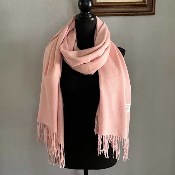 Peach  Cashmere Blend cozy Scarf - Picture 2 of 5